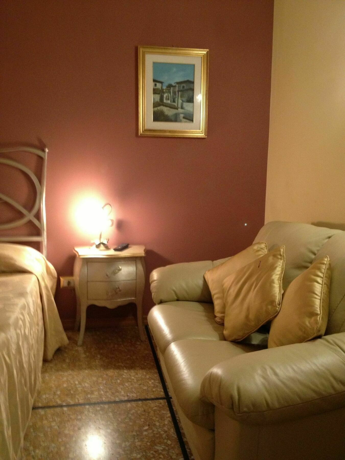 Miriam Guesthouse โรม ภายนอก รูปภาพ
